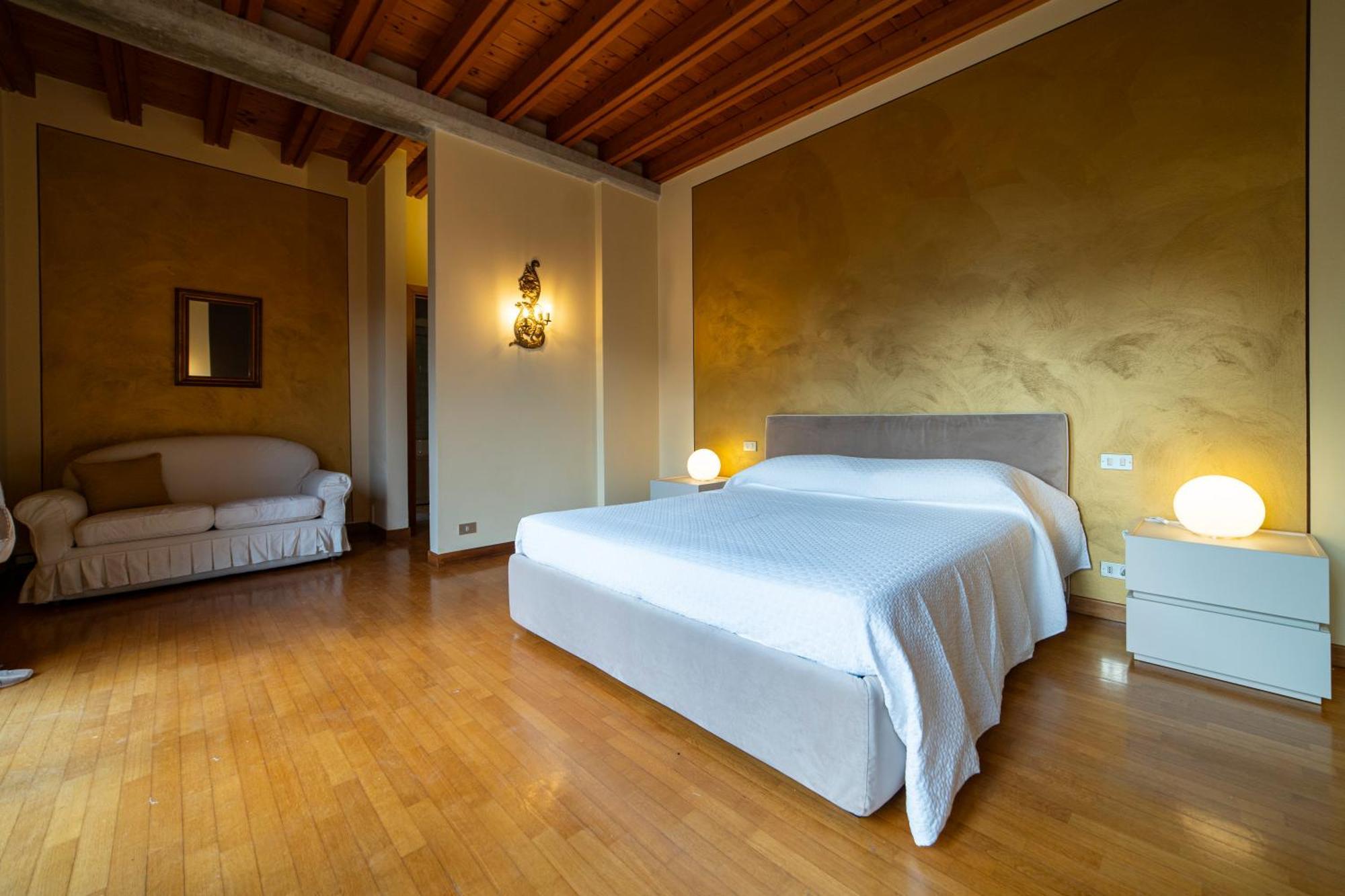 Casa Degli Ulivi Villa Sale Marasino Exterior photo